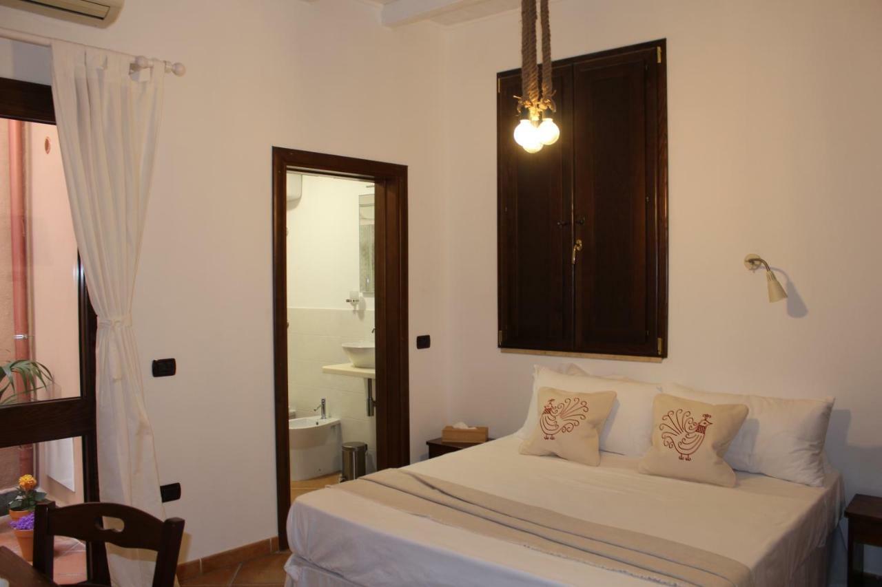 Cagliari Old Town B&B Luaran gambar